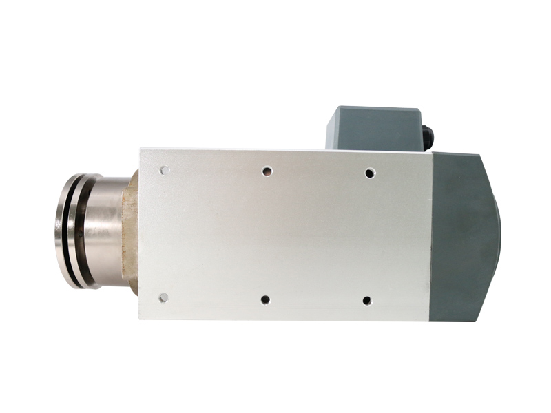 3.0kW saw blade spindle
